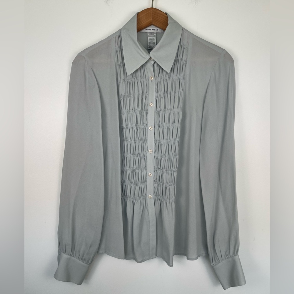 Vintage Nine West Silk Blouse Gray Smocked Button Up Medium